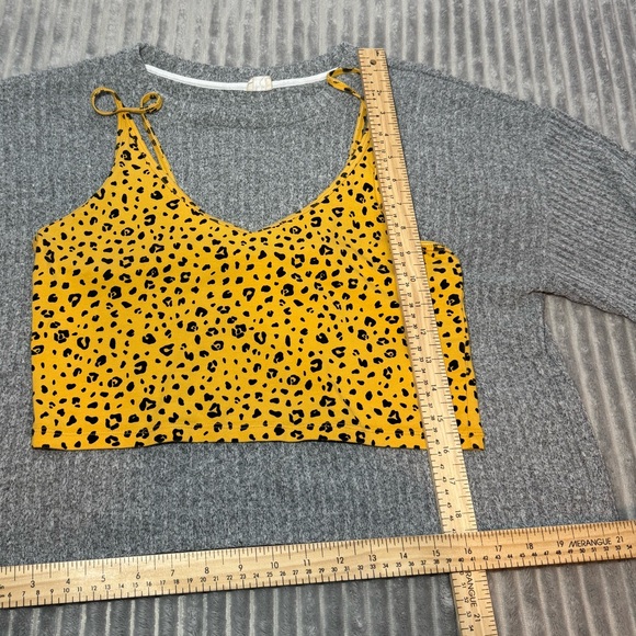 Artizia Size L Yellow Leopard Print Crop Top/Oversized Grey Long-sleeve Bundle - Picture 8 of 8